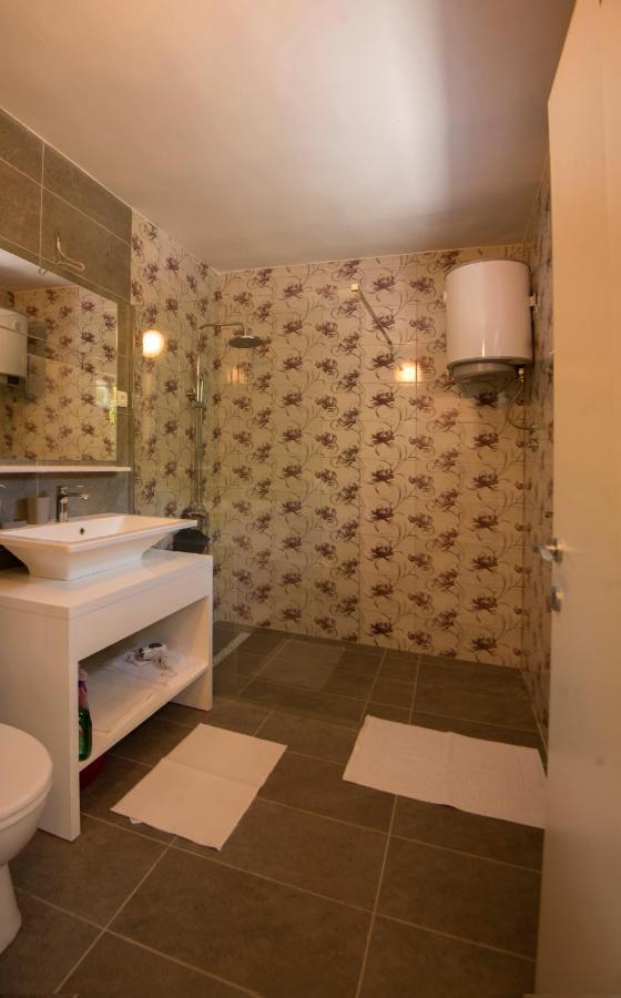 Studio Apartman Roza Ston Kültér fotó