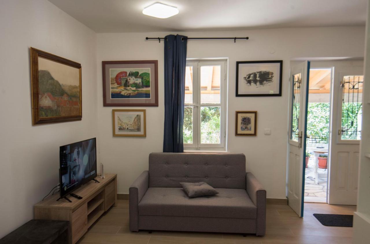 Studio Apartman Roza Ston Kültér fotó